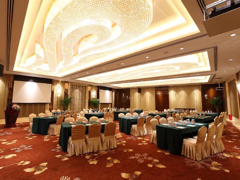Royal Century Hotel Shanghai Esterno foto